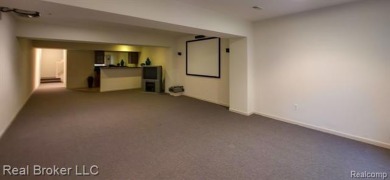 Stunning Ground-Level Condo with Golf Course Views!

Discover on The Glacier Club in Michigan - for sale on GolfHomes.com, golf home, golf lot