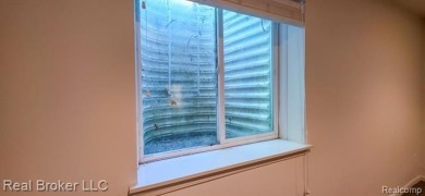 Stunning Ground-Level Condo with Golf Course Views!

Discover on The Glacier Club in Michigan - for sale on GolfHomes.com, golf home, golf lot