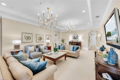This beautifully refreshed coach home, situated in centrally on Grey Oaks Golf and Country Club in Florida - for sale on GolfHomes.com, golf home, golf lot