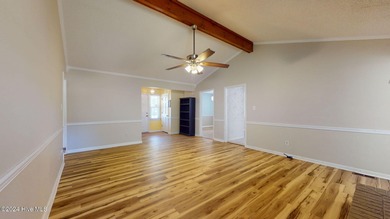 Room To Grow In! Loads of Living Space in this Brick Home with on River Bend Golf and Country Club in North Carolina - for sale on GolfHomes.com, golf home, golf lot