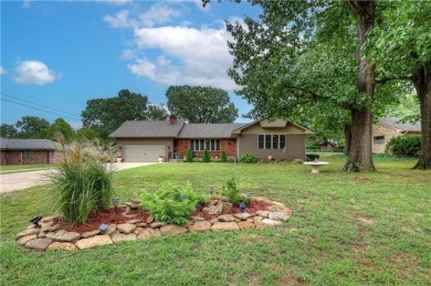 Impeccably Maintained Ranch on a  1/2 -Acre Lot and located on Baxter Country Club in Kansas - for sale on GolfHomes.com, golf home, golf lot