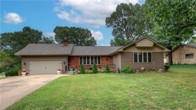 Impeccably Maintained Ranch on a  1/2 -Acre Lot and located on Baxter Country Club in Kansas - for sale on GolfHomes.com, golf home, golf lot