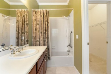 Under contract-accepting backup offers. PRICE REDUCED 20K on Stonegate Golf Club in Florida - for sale on GolfHomes.com, golf home, golf lot