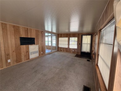 Snowbirds and homeowners welcome! Enjoy an active and vibrant on Glen Lakes Country Club in Florida - for sale on GolfHomes.com, golf home, golf lot