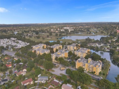 AMAZING LAKE FRONT, COMPLETELY REMODELED, LOWEST PRICE IN on Miccosukee Golf and Country Club in Florida - for sale on GolfHomes.com, golf home, golf lot