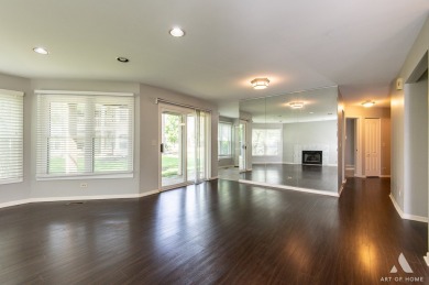 Don't Miss Out On This Fabulous End Unit Ranch Townhome With on The Arboretum Club in Illinois - for sale on GolfHomes.com, golf home, golf lot