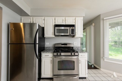 Don't Miss Out On This Fabulous End Unit Ranch Townhome With on The Arboretum Club in Illinois - for sale on GolfHomes.com, golf home, golf lot
