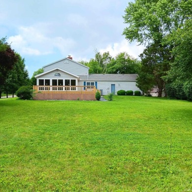 4 bedroom, 2.5 bath home with nearly 2700 sq. ft. House includes on Players Club At Woodland Trails in Indiana - for sale on GolfHomes.com, golf home, golf lot