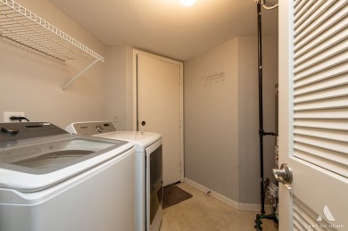Don't Miss Out On This Fabulous End Unit Ranch Townhome With on The Arboretum Club in Illinois - for sale on GolfHomes.com, golf home, golf lot