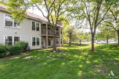 Don't Miss Out On This Fabulous End Unit Ranch Townhome With on The Arboretum Club in Illinois - for sale on GolfHomes.com, golf home, golf lot