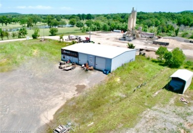 Don't miss out on this opportunity. Highway frontage! This 60' X on Choctaw Country Club in Oklahoma - for sale on GolfHomes.com, golf home, golf lot