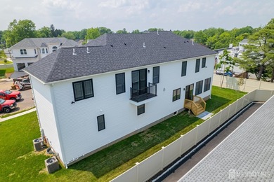 Luxurious Golf Course Living in Prestigious North Edison and JP on Metuchen Golf and Country Club in New Jersey - for sale on GolfHomes.com, golf home, golf lot