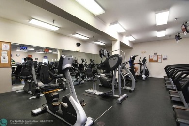 Lovely 2-Bed, 2-Bath Turnkey Home - Just Bring Your Toothbrush!
 on Wynmoor Golf Course in Florida - for sale on GolfHomes.com, golf home, golf lot