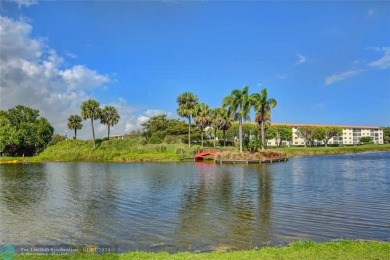 Lovely 2-Bed, 2-Bath Turnkey Home - Just Bring Your Toothbrush!
 on Wynmoor Golf Course in Florida - for sale on GolfHomes.com, golf home, golf lot