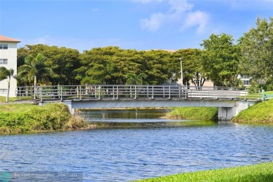 Lovely 2-Bed, 2-Bath Turnkey Home - Just Bring Your Toothbrush!
 on Wynmoor Golf Course in Florida - for sale on GolfHomes.com, golf home, golf lot