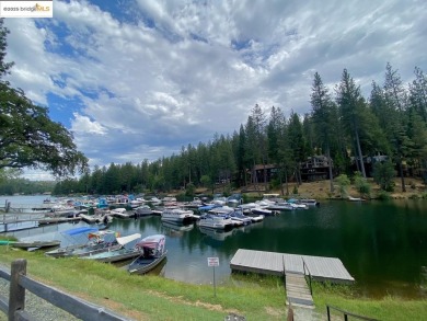 This cabin in the pines called 'Lil Oak Hill' is beautifully on Pine Mountain Lake Country Club in California - for sale on GolfHomes.com, golf home, golf lot