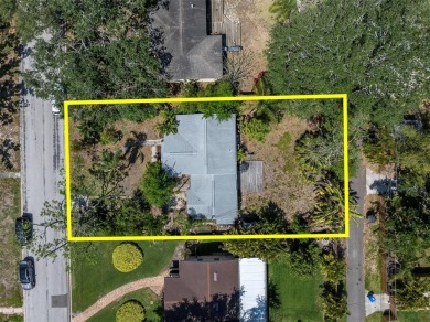 Located in the desirable Northeast Park Shores neighborhood, 627 on The Renaisssance Vinoy Golf Club in Florida - for sale on GolfHomes.com, golf home, golf lot