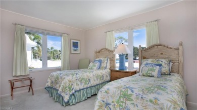 Rare Find in North Naples - 2 Bedroom/2 Bath with Detached on LaPlaya Golf Club in Florida - for sale on GolfHomes.com, golf home, golf lot