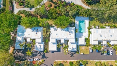 Rare Find in North Naples - 2 Bedroom/2 Bath with Detached on LaPlaya Golf Club in Florida - for sale on GolfHomes.com, golf home, golf lot