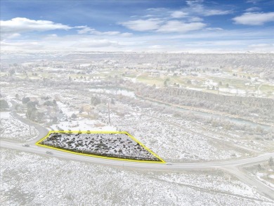 Enjoy building your dream home on this excellent 1.3 Ac building on Clear Lake Country Club in Idaho - for sale on GolfHomes.com, golf home, golf lot