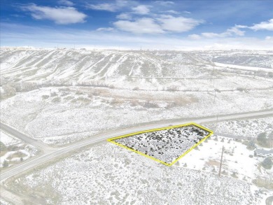 Enjoy building your dream home on this excellent 1.3 Ac building on Clear Lake Country Club in Idaho - for sale on GolfHomes.com, golf home, golf lot