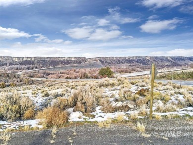 Enjoy building your dream home on this excellent 1.3 Ac building on Clear Lake Country Club in Idaho - for sale on GolfHomes.com, golf home, golf lot