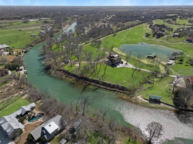 Why settle for ordinary when you could own 1,685' of Lake on Landa Park Golf Course in Texas - for sale on GolfHomes.com, golf home, golf lot