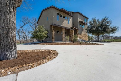 Why settle for ordinary when you could own 1,685' of Lake on Landa Park Golf Course in Texas - for sale on GolfHomes.com, golf home, golf lot