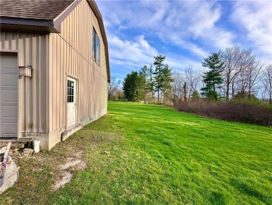 Come Build Your Dream Home!!  Located in the backyard of Castle on Castle Hills Golf Course in Pennsylvania - for sale on GolfHomes.com, golf home, golf lot
