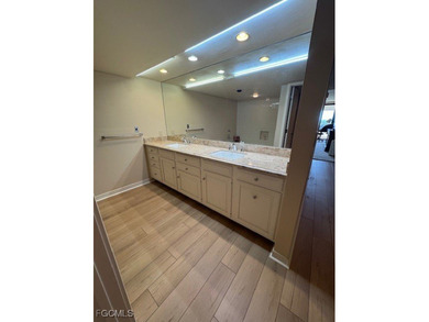 BE$T PRICE & VALUE in the building! This 8th floor 2 bed, 2 bath on The Landings Yacht, Golf and Tennis Club in Florida - for sale on GolfHomes.com, golf home, golf lot