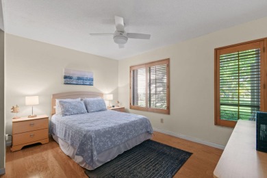THE LOWEST PRICED GROUND FLOOR UNIT IN DUNBAR WOODS! UPDATED AND on PGA National Golf Club in Florida - for sale on GolfHomes.com, golf home, golf lot