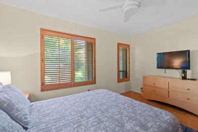 THE LOWEST PRICED GROUND FLOOR UNIT IN DUNBAR WOODS! UPDATED AND on PGA National Golf Club in Florida - for sale on GolfHomes.com, golf home, golf lot