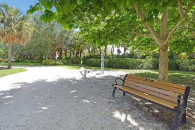 THE LOWEST PRICED GROUND FLOOR UNIT IN DUNBAR WOODS! UPDATED AND on PGA National Golf Club in Florida - for sale on GolfHomes.com, golf home, golf lot