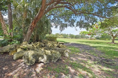 THE LOWEST PRICED GROUND FLOOR UNIT IN DUNBAR WOODS! UPDATED AND on PGA National Golf Club in Florida - for sale on GolfHomes.com, golf home, golf lot
