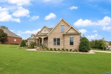 Welcome to this home in the Canebrake Golf Neighborhood on 1/2 on Canebrake Golf Club in Alabama - for sale on GolfHomes.com, golf home, golf lot