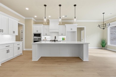 Welcome to 16 Soldado Lane -- a beautifully designed brick home on Isabella Golf Course  in Arkansas - for sale on GolfHomes.com, golf home, golf lot