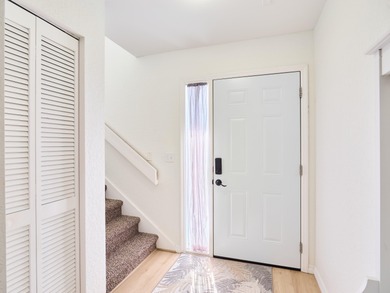 This Beautiful townhouse offers exceptional style and comfort on Heritage Ridge Golf Club in Florida - for sale on GolfHomes.com, golf home, golf lot