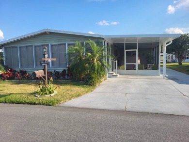 HUGE PRICE REDUCTION! SELLER SAID SELL!  2/2 home has remodeled on Lake Henry Golf Club in Florida - for sale on GolfHomes.com, golf home, golf lot