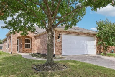Welcome to this beautifully maintained single-story home in the on Frisco Lakes Golf Course in Texas - for sale on GolfHomes.com, golf home, golf lot