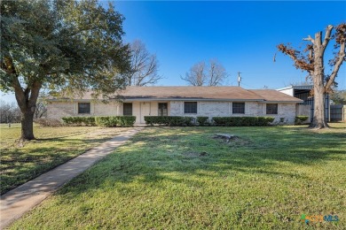 Charming Fixer-Upper in Prime Location -- Corner Lot on a on Cameron Country Club in Texas - for sale on GolfHomes.com, golf home, golf lot