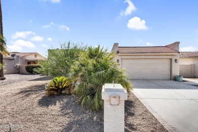 Welcome to the vibrant 55+ resort community of Sun Lakes! This on Cottonwood Country Club in Arizona - for sale on GolfHomes.com, golf home, golf lot
