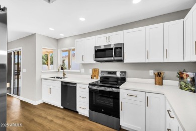 Welcome to the vibrant 55+ resort community of Sun Lakes! This on Cottonwood Country Club in Arizona - for sale on GolfHomes.com, golf home, golf lot
