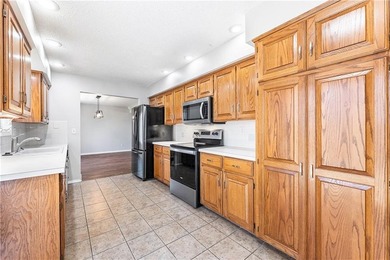 Welcome to 22 Dornoch Lane, a beautifully maintained home in the on Bella Vista Country Club - Scottsdale in Arkansas - for sale on GolfHomes.com, golf home, golf lot