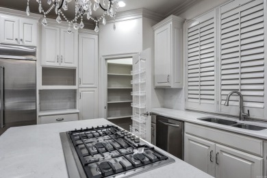 Stunning 4-bed, 3.5-bath home in one of Chenal's most desirable on Chenal Country Club - Bear Den Mountain in Arkansas - for sale on GolfHomes.com, golf home, golf lot