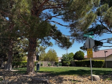 Great 1 story in gated community next to Los Prados Golf Course on Los Prados Golf Course in Nevada - for sale on GolfHomes.com, golf home, golf lot