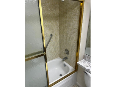 +55 COMMUNITY, NICE UNIT, WATER VIEW, LOCATION, LOCATION on Sunrise Lakes Phase III in Florida - for sale on GolfHomes.com, golf home, golf lot