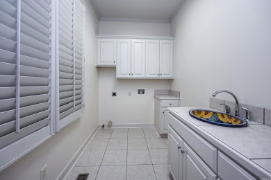 Stunning 4-bed, 3.5-bath home in one of Chenal's most desirable on Chenal Country Club - Bear Den Mountain in Arkansas - for sale on GolfHomes.com, golf home, golf lot