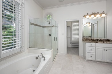 Stunning 4-bed, 3.5-bath home in one of Chenal's most desirable on Chenal Country Club - Bear Den Mountain in Arkansas - for sale on GolfHomes.com, golf home, golf lot
