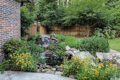 Stunning 4-bed, 3.5-bath home in one of Chenal's most desirable on Chenal Country Club - Bear Den Mountain in Arkansas - for sale on GolfHomes.com, golf home, golf lot