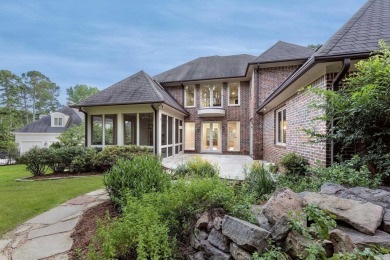 Stunning 4-bed, 3.5-bath home in one of Chenal's most desirable on Chenal Country Club - Bear Den Mountain in Arkansas - for sale on GolfHomes.com, golf home, golf lot